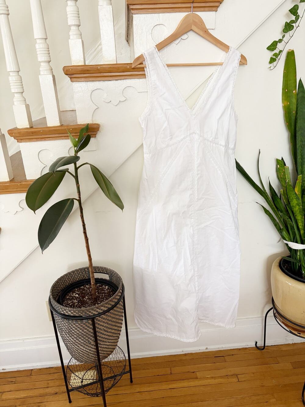 Universal Thread Women's White Crochet Trim Midi Dress Size M